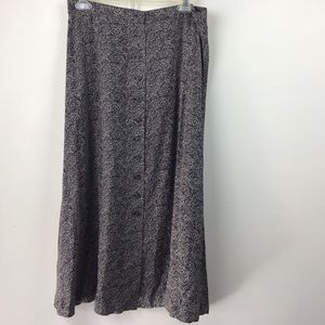 Jones of N Y ,Silk, 14P Skirt.